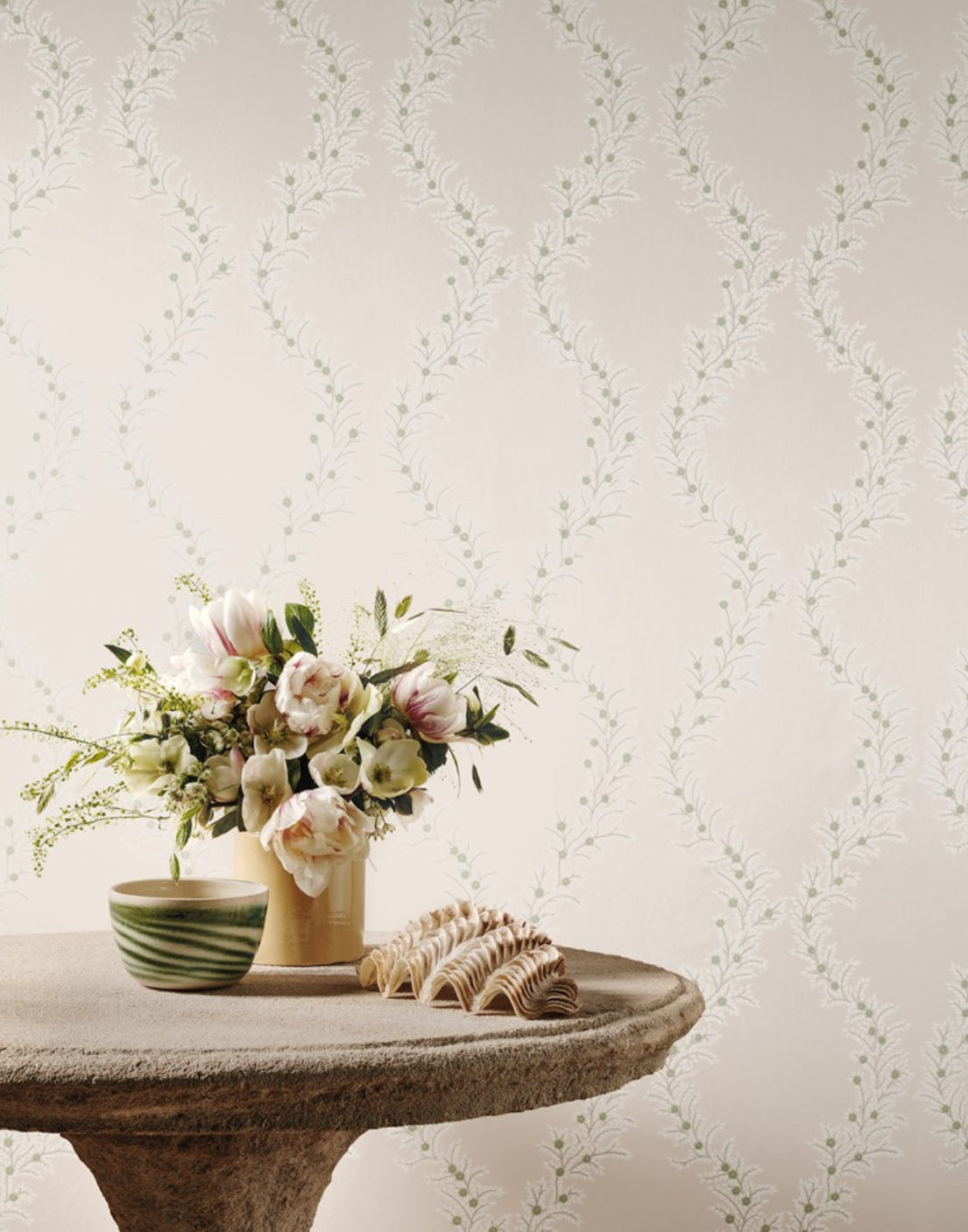 PAPEL DE PARED LILIAN