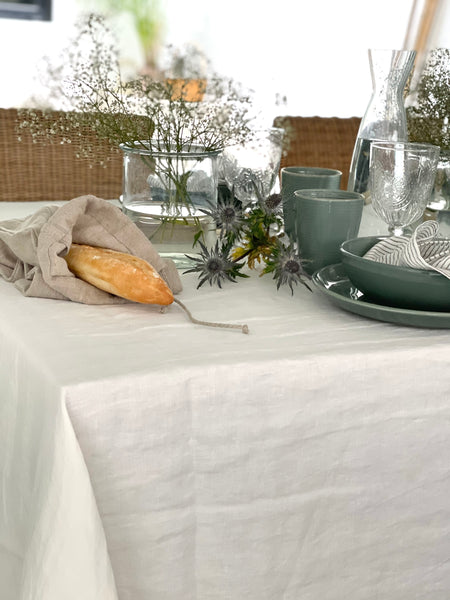 LINEN TABLECLOTH