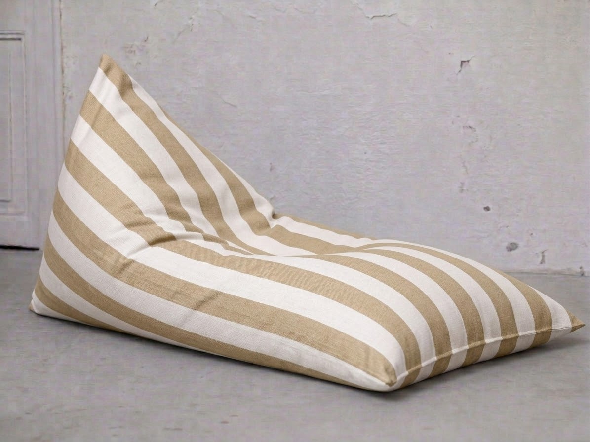 BEAN BAG PUFF WIGHT AUSSEN