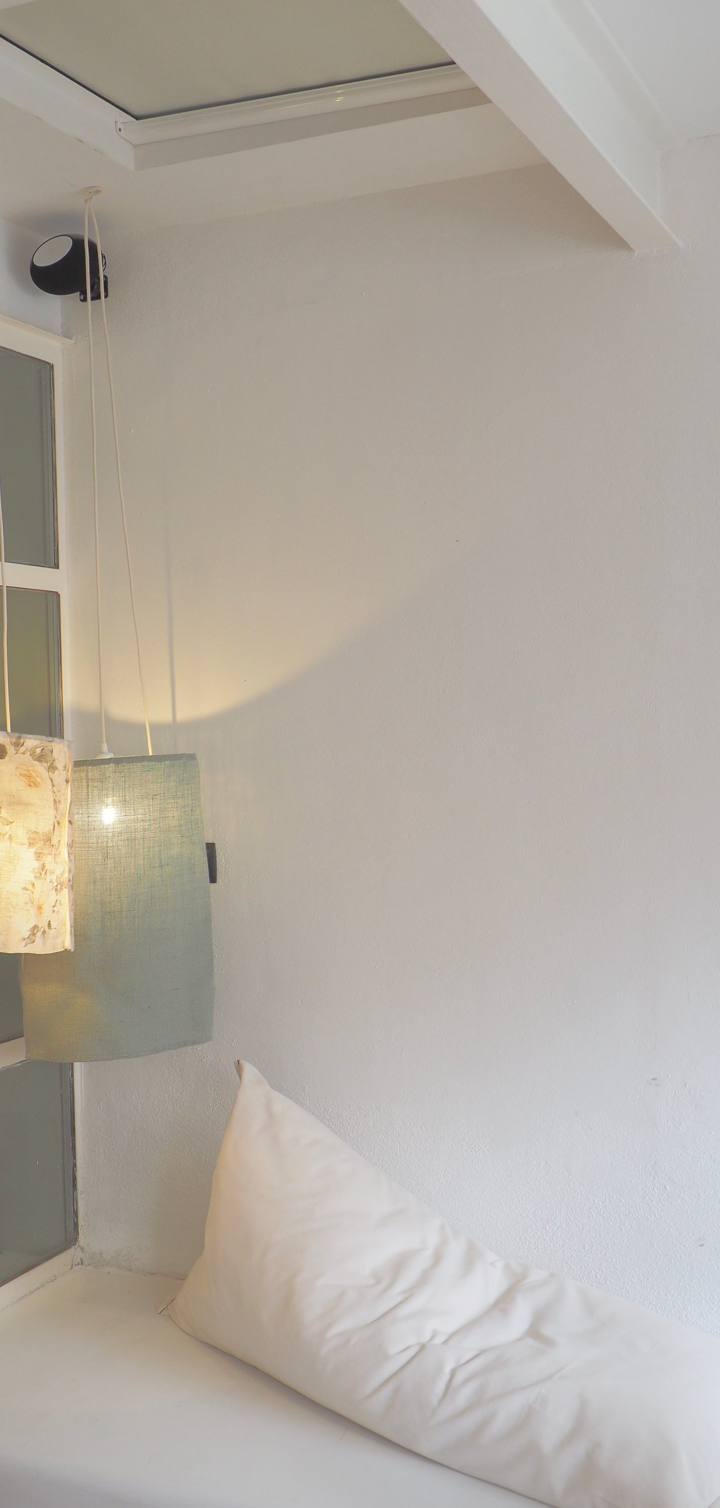 BURLAP LAMP