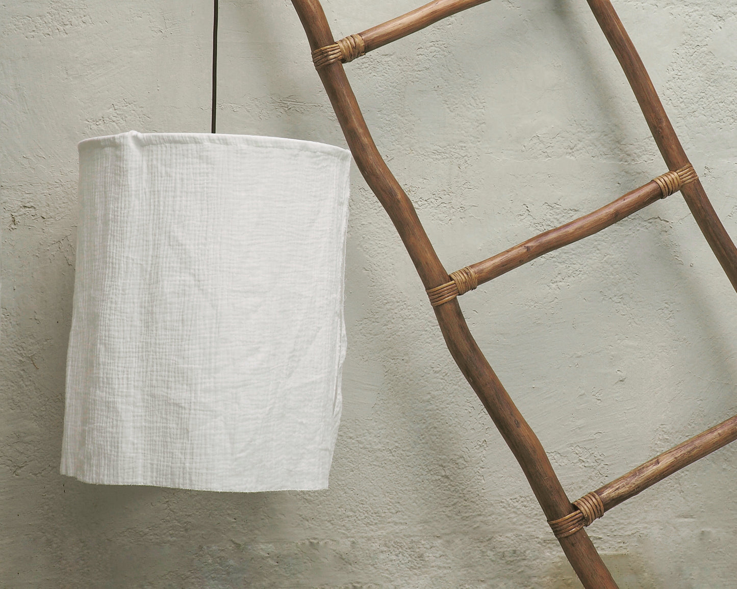 MUSLIN LAMP
